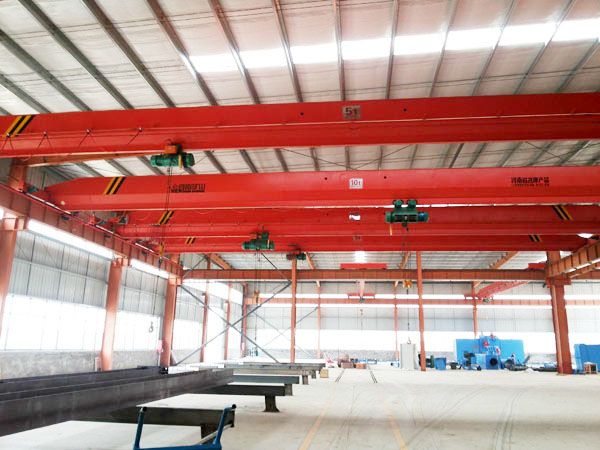 單梁起重機(jī)